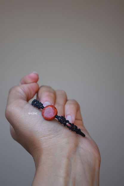 bracciale filum con madrepora dettaglio della pietra